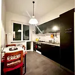 La Casa Della Pace * Genova